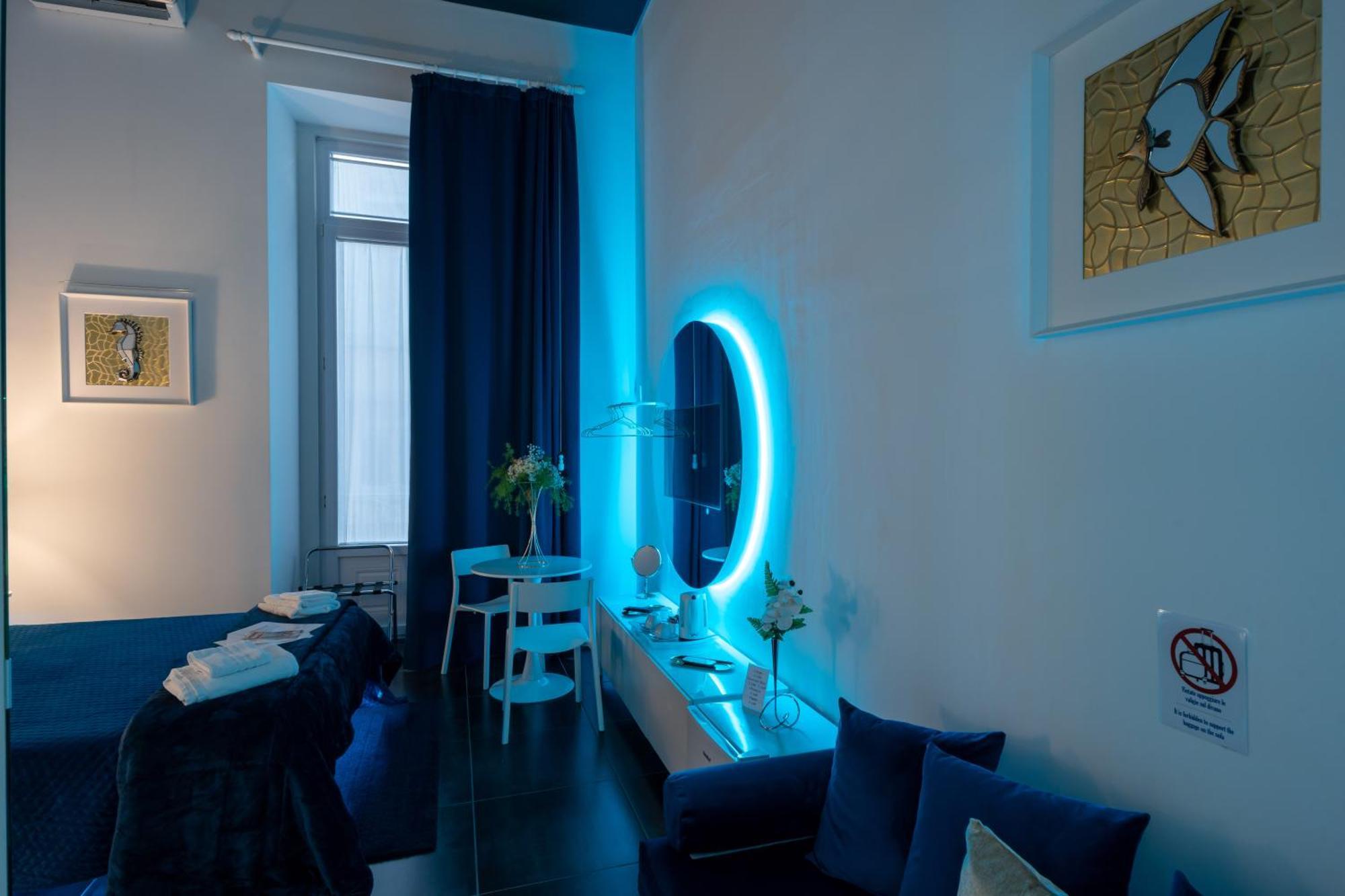 Bed and Breakfast Skyhouse Chiaia Nápoles Exterior foto