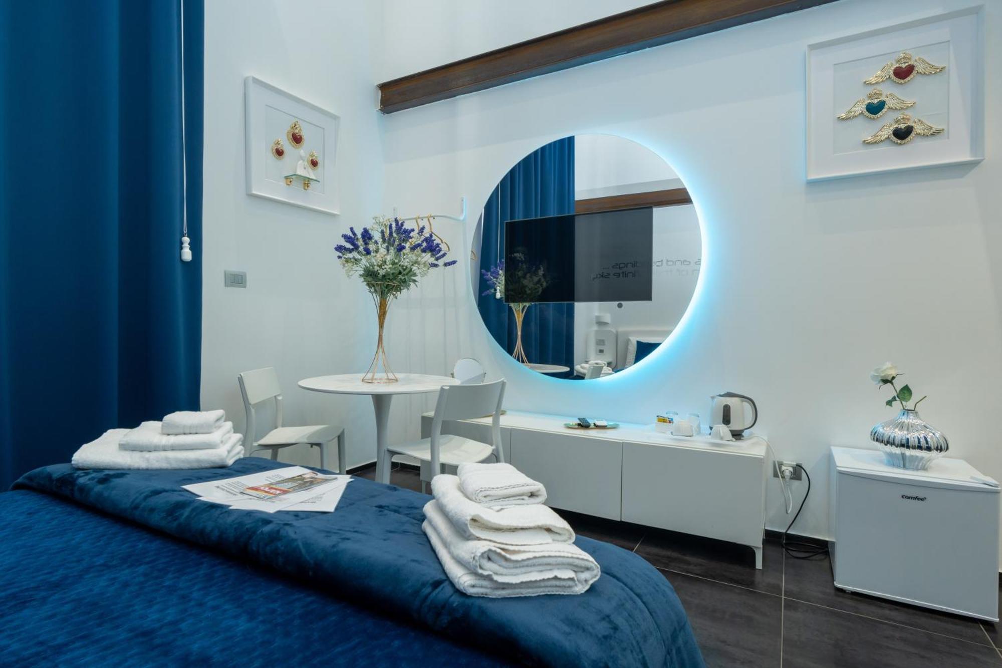 Bed and Breakfast Skyhouse Chiaia Nápoles Exterior foto
