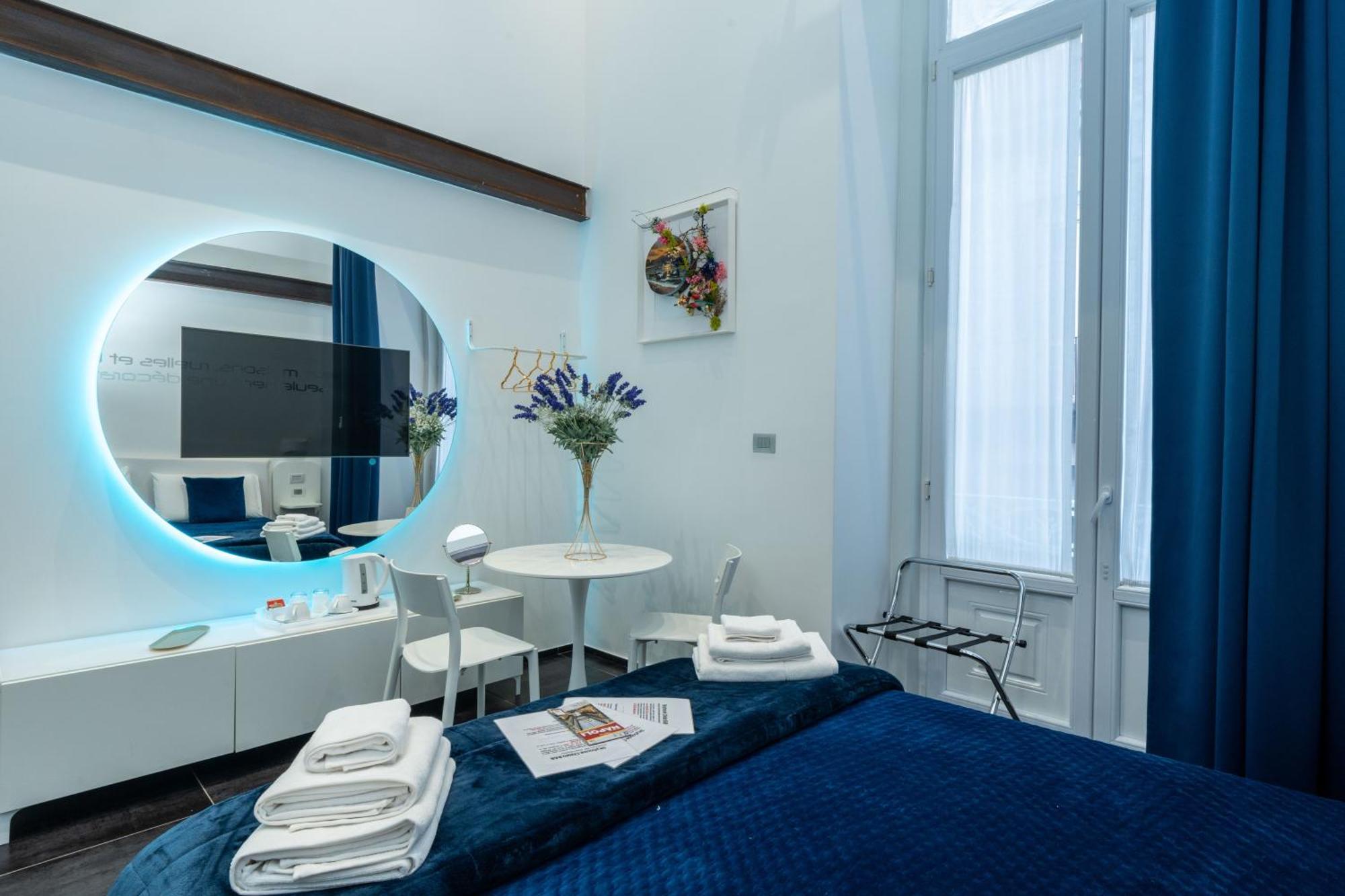 Bed and Breakfast Skyhouse Chiaia Nápoles Exterior foto